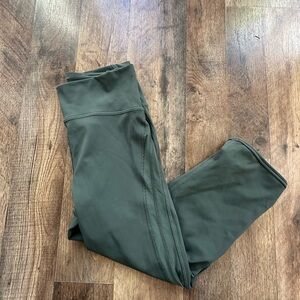 Lululemon Athletica Sun Setter Leggings — Olive Green 17” Capri